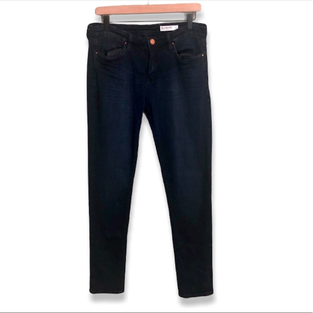 Blank NYC Dark Wash Blue Skinny Jeans